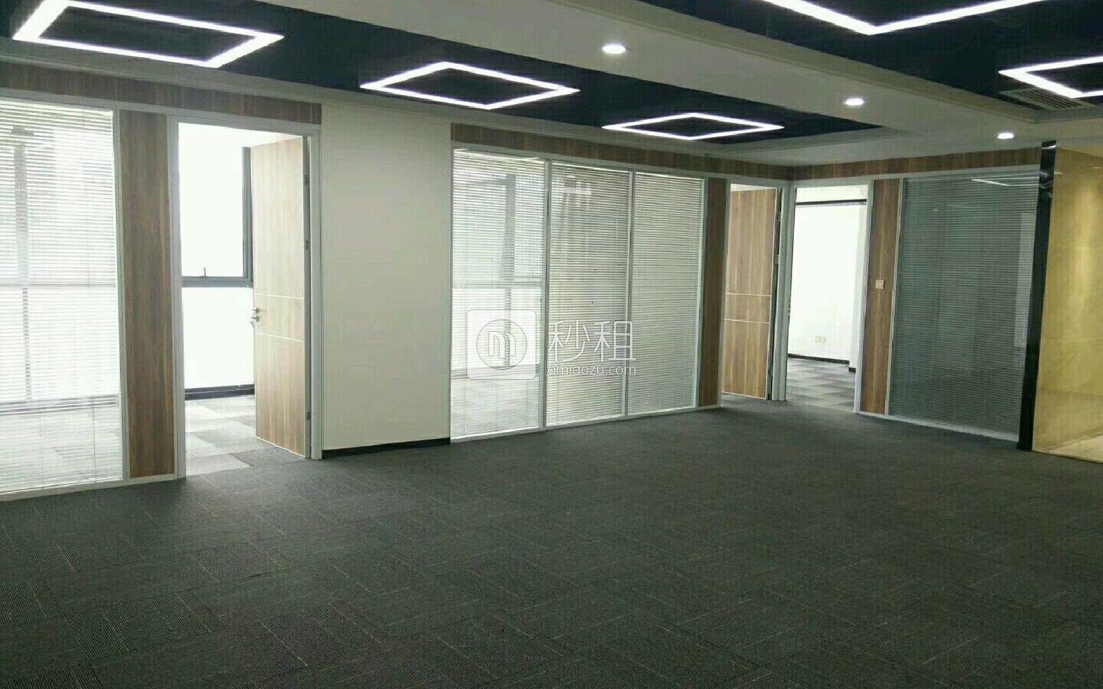 深圳湾科技生态园（二期）写字楼出租235平米精装办公室135元/m².月