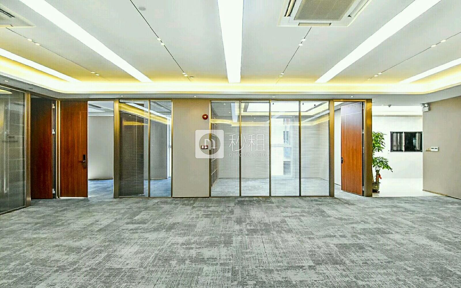华安保险总部大厦-蚂蚁邦金融中心写字楼出租553平米精装办公室200元/m².月