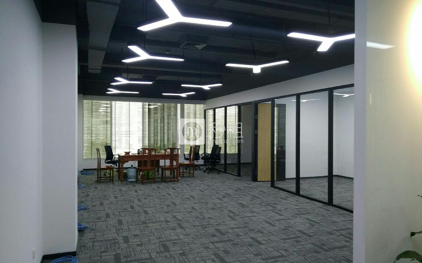 TCL大厦写字楼出租287平米精装办公室130元/m².月