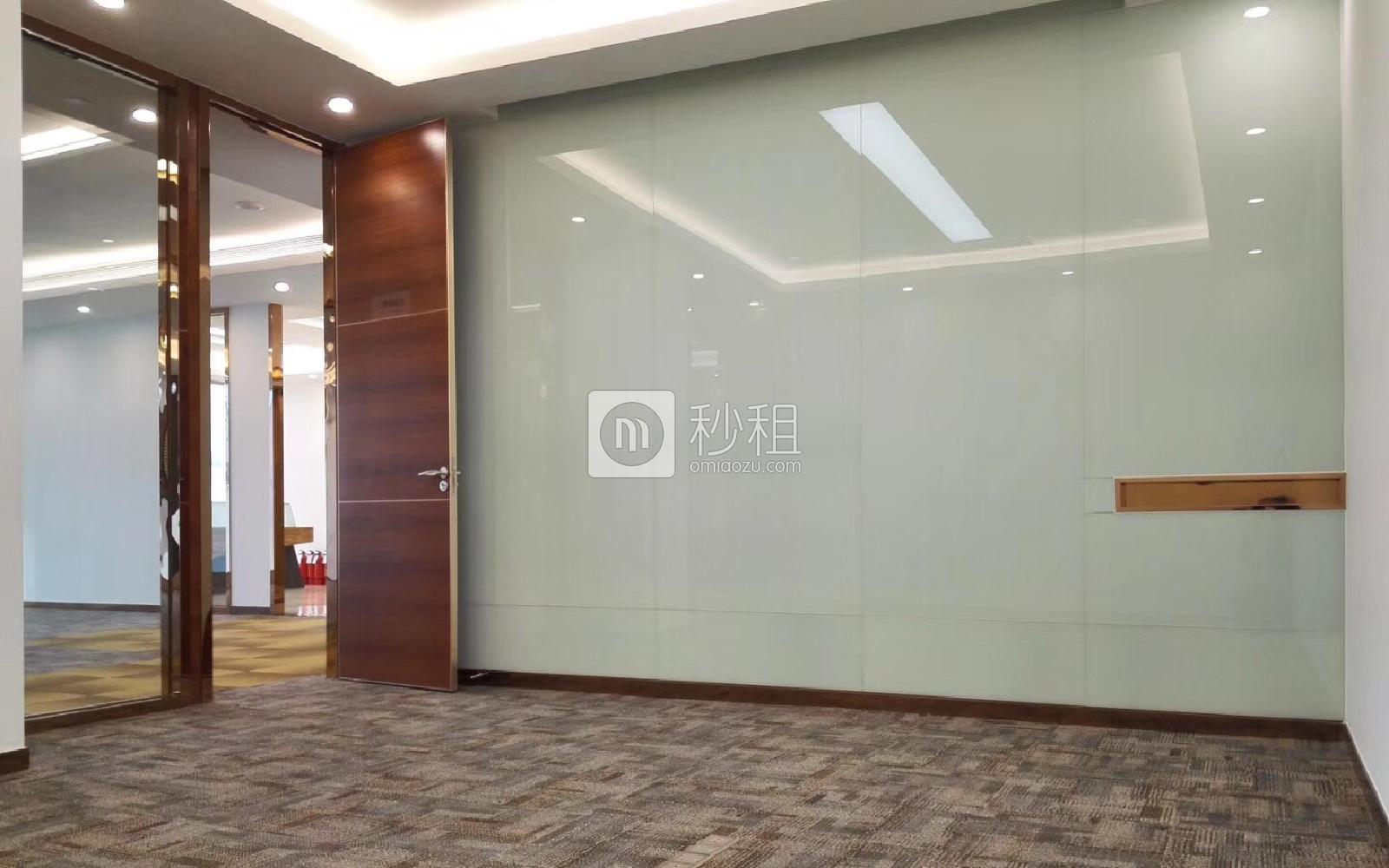 中铁南方总部大厦写字楼出租713.23平米豪装办公室165元/m².月