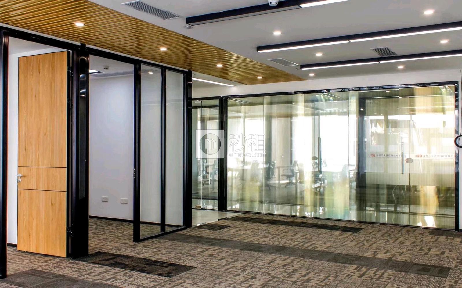 同泰时代中心写字楼出租165平米精装办公室62元/m².月