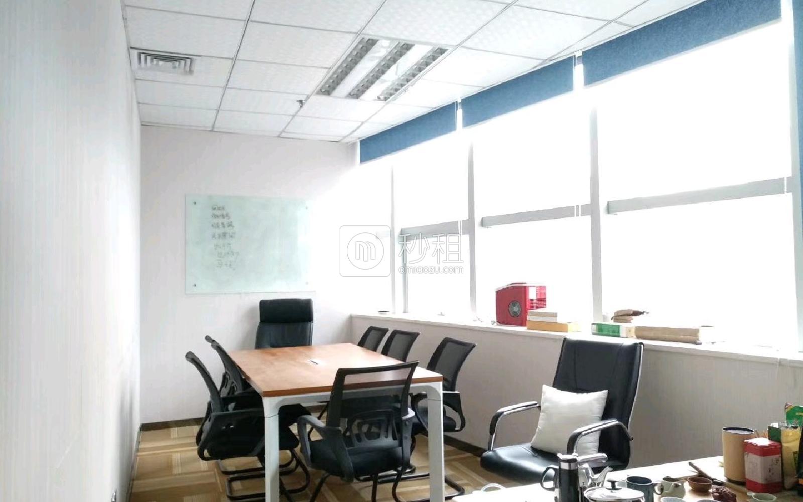 云谷创新产业园（二期）写字楼出租238平米精装办公室80元/m².月