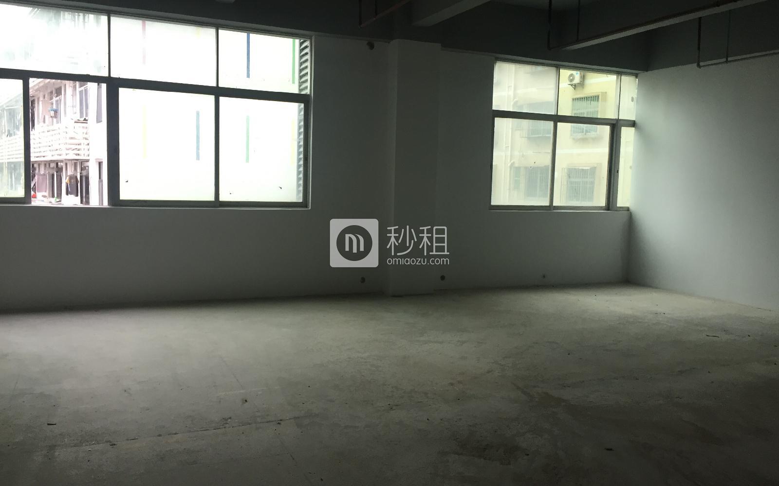 启龙中心写字楼出租206平米毛坯办公室65元/m².月