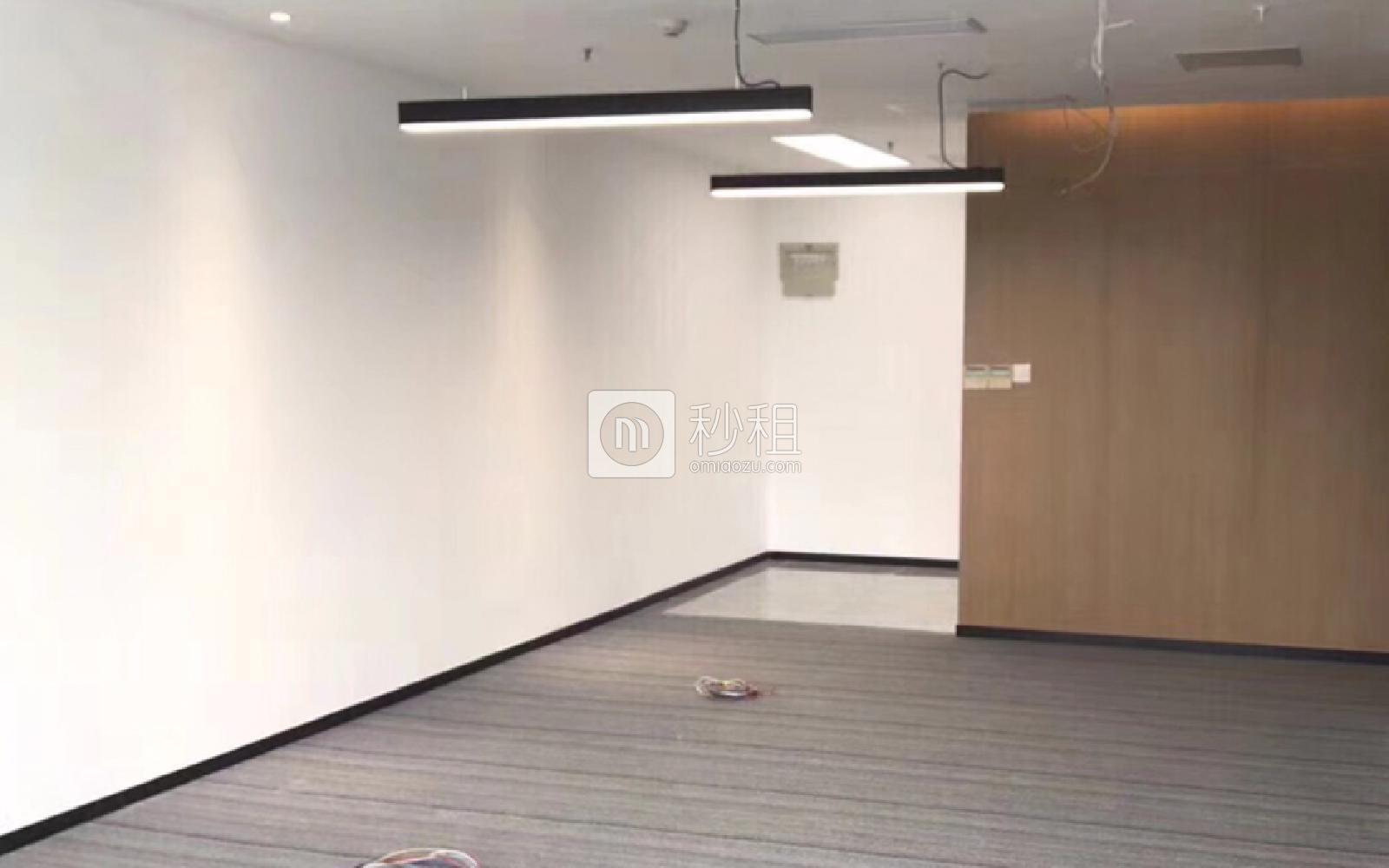 荣超经贸中心写字楼出租156平米精装办公室180元/m².月