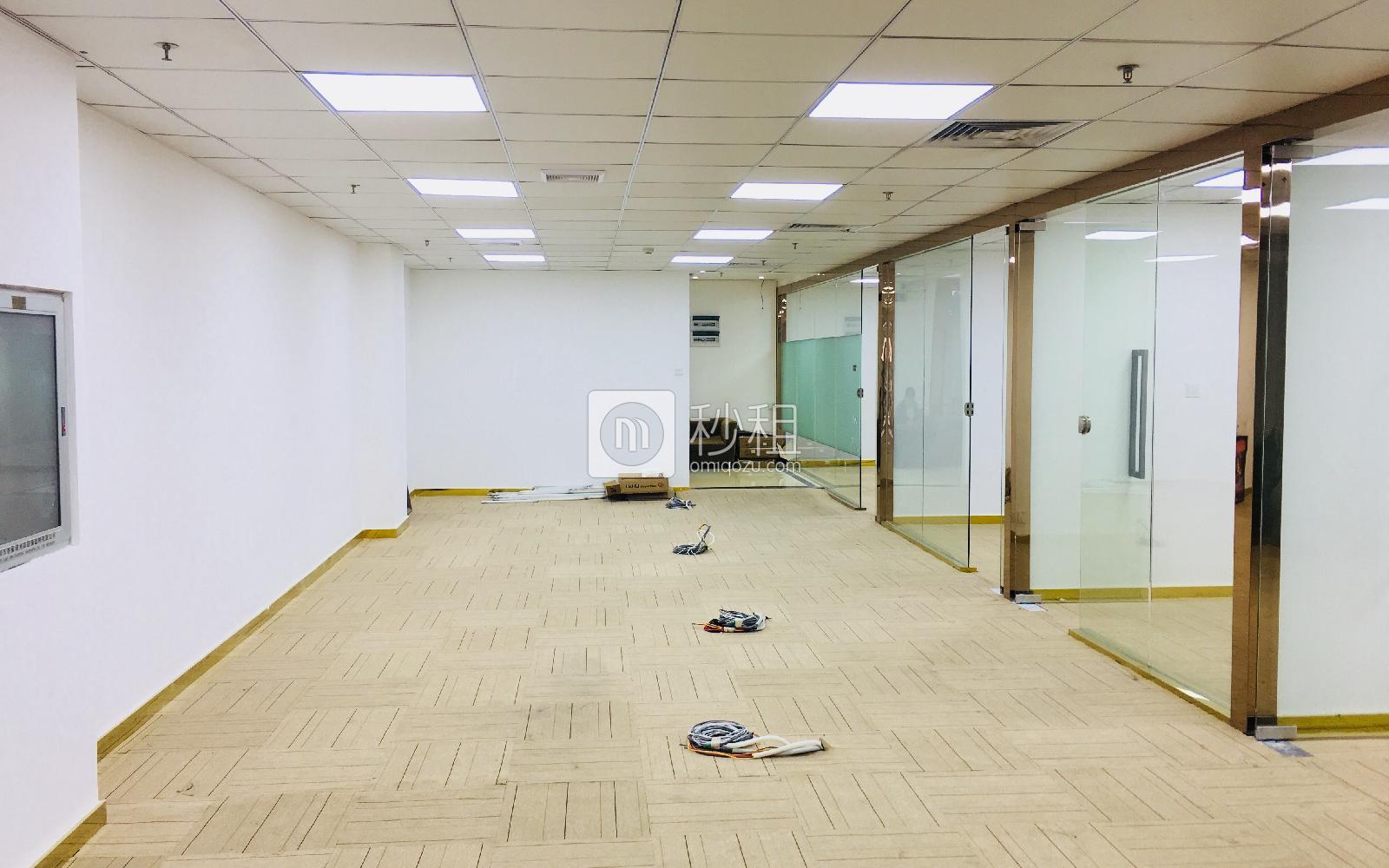 深圳软件园T3写字楼出租266平米精装办公室88元/m².月