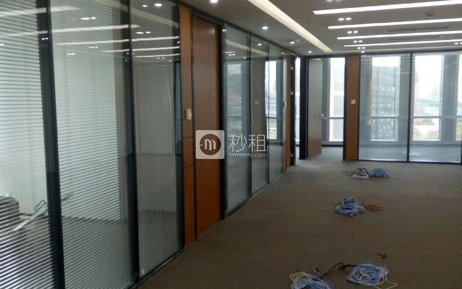 新世界中心写字楼出租156平米精装办公室188元/m².月