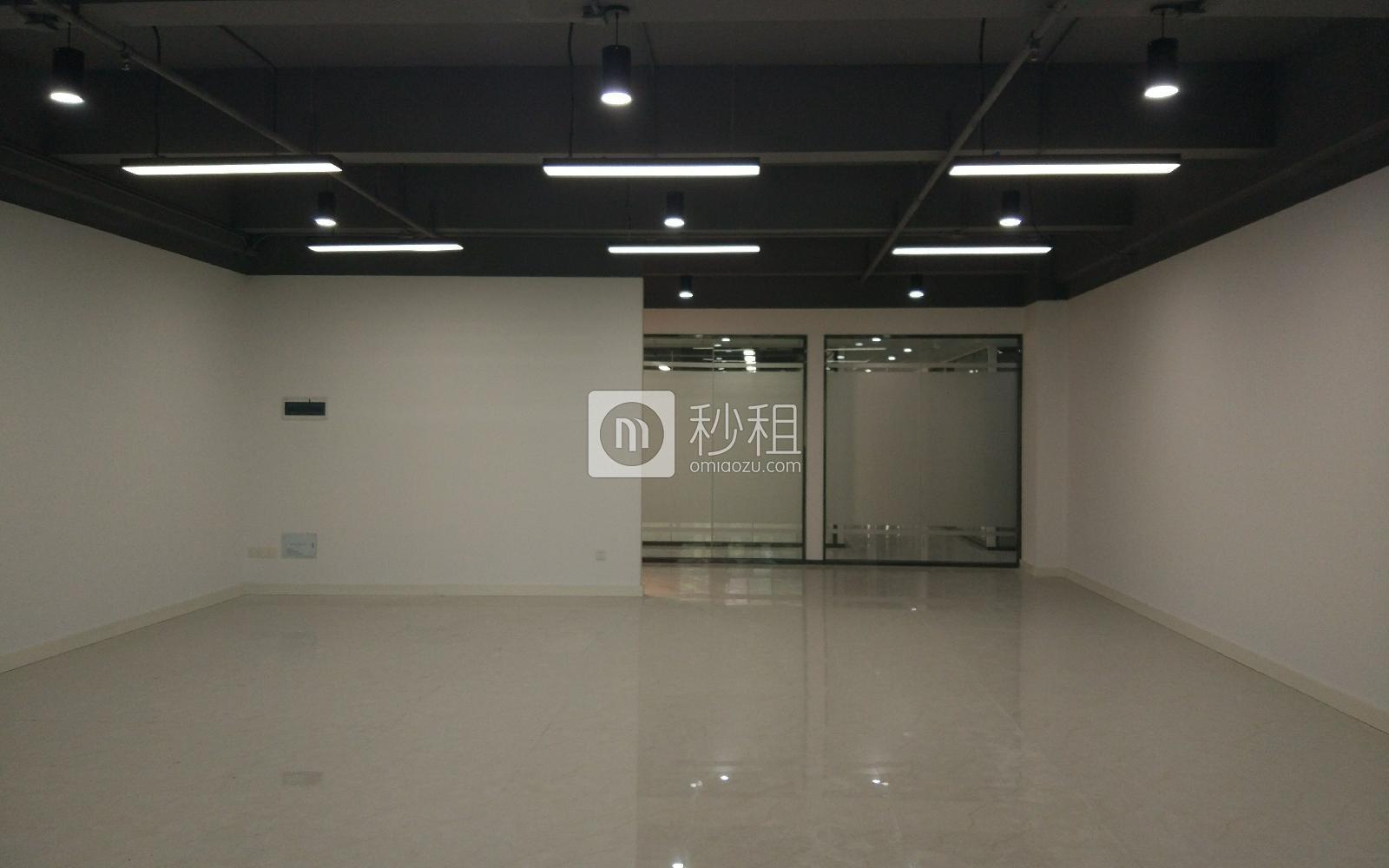 明亮科技园写字楼出租239平米精装办公室85元/m².月