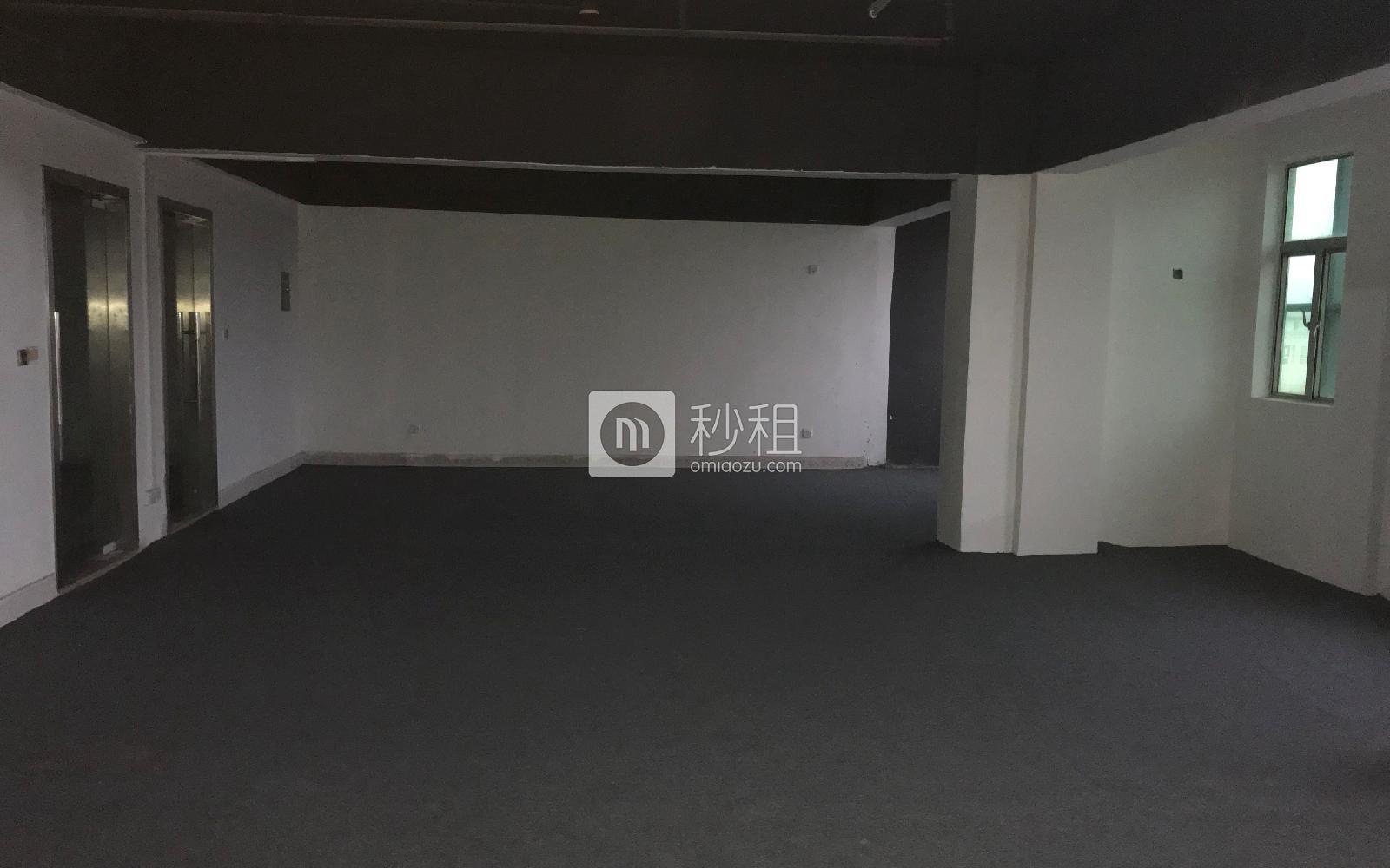 鹏翔大厦写字楼出租130平米简装办公室42元/m².月