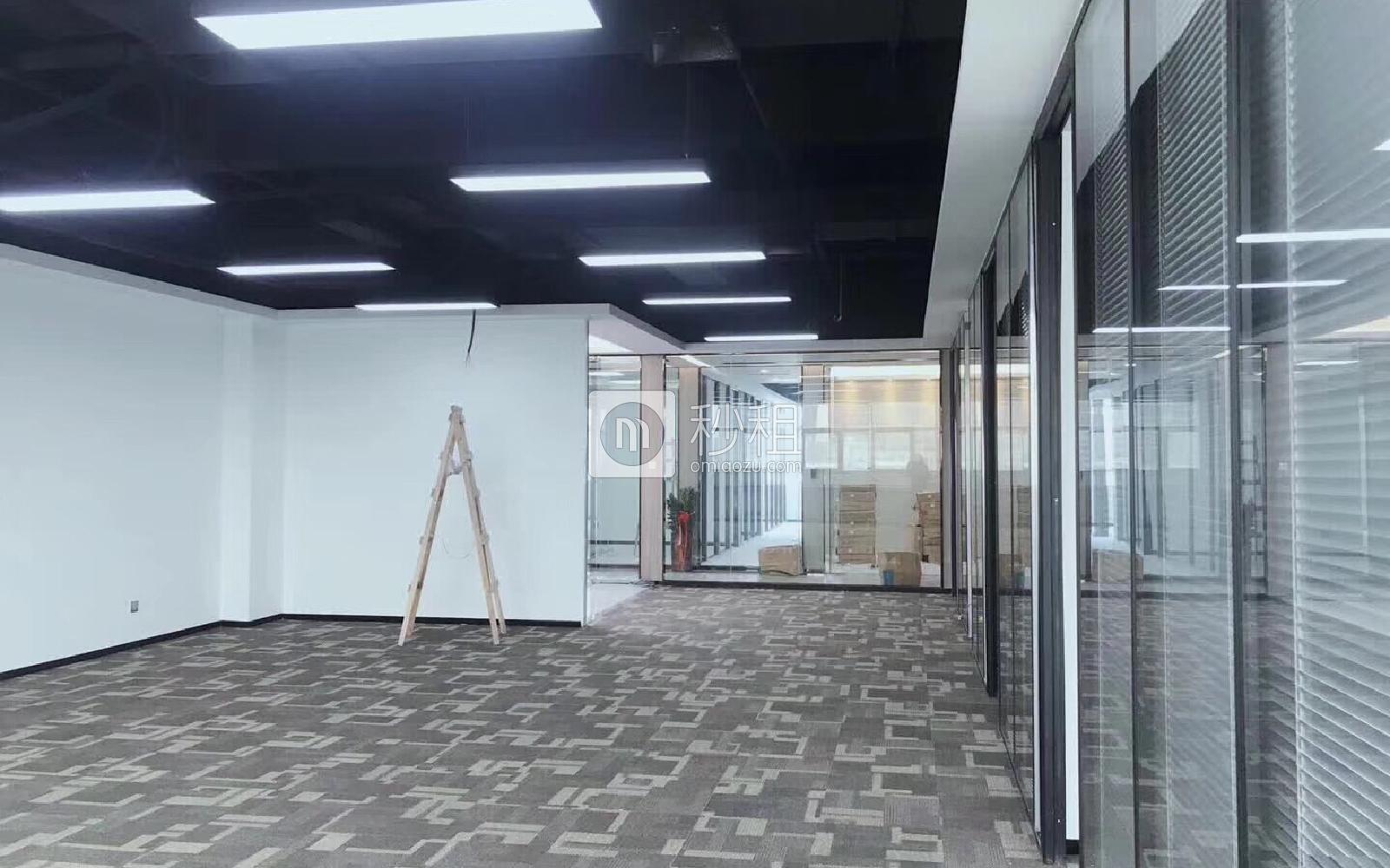 高新奇科技园写字楼出租432平米精装办公室88元/m².月