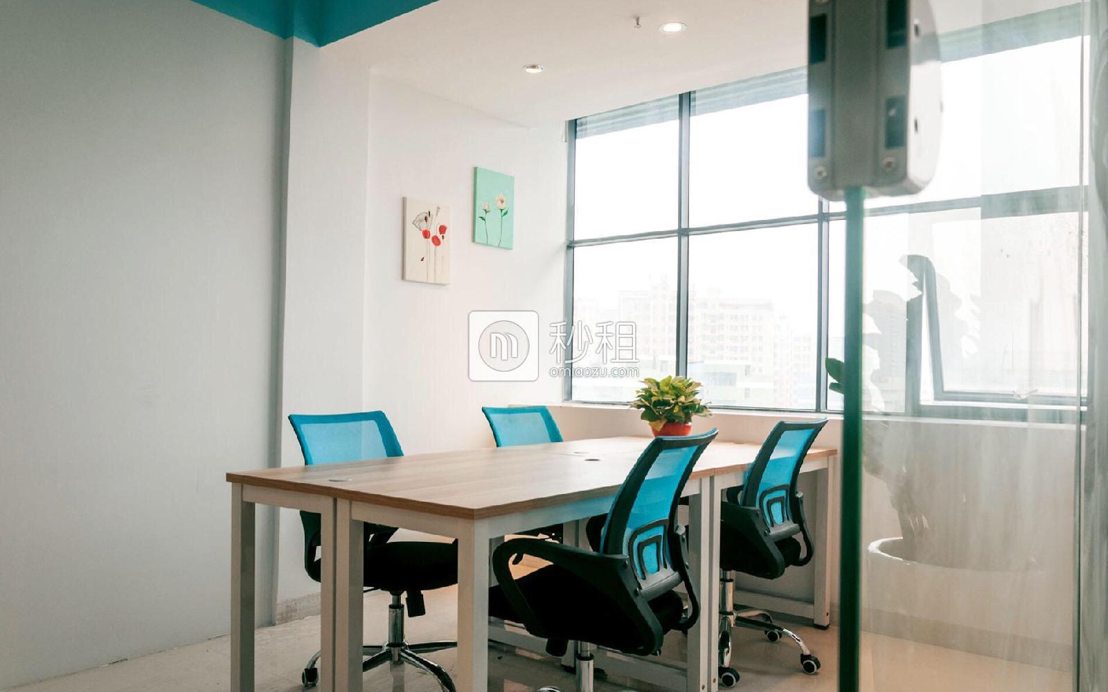 OTO创客中心写字楼出租70平米精装办公室72元/m².月