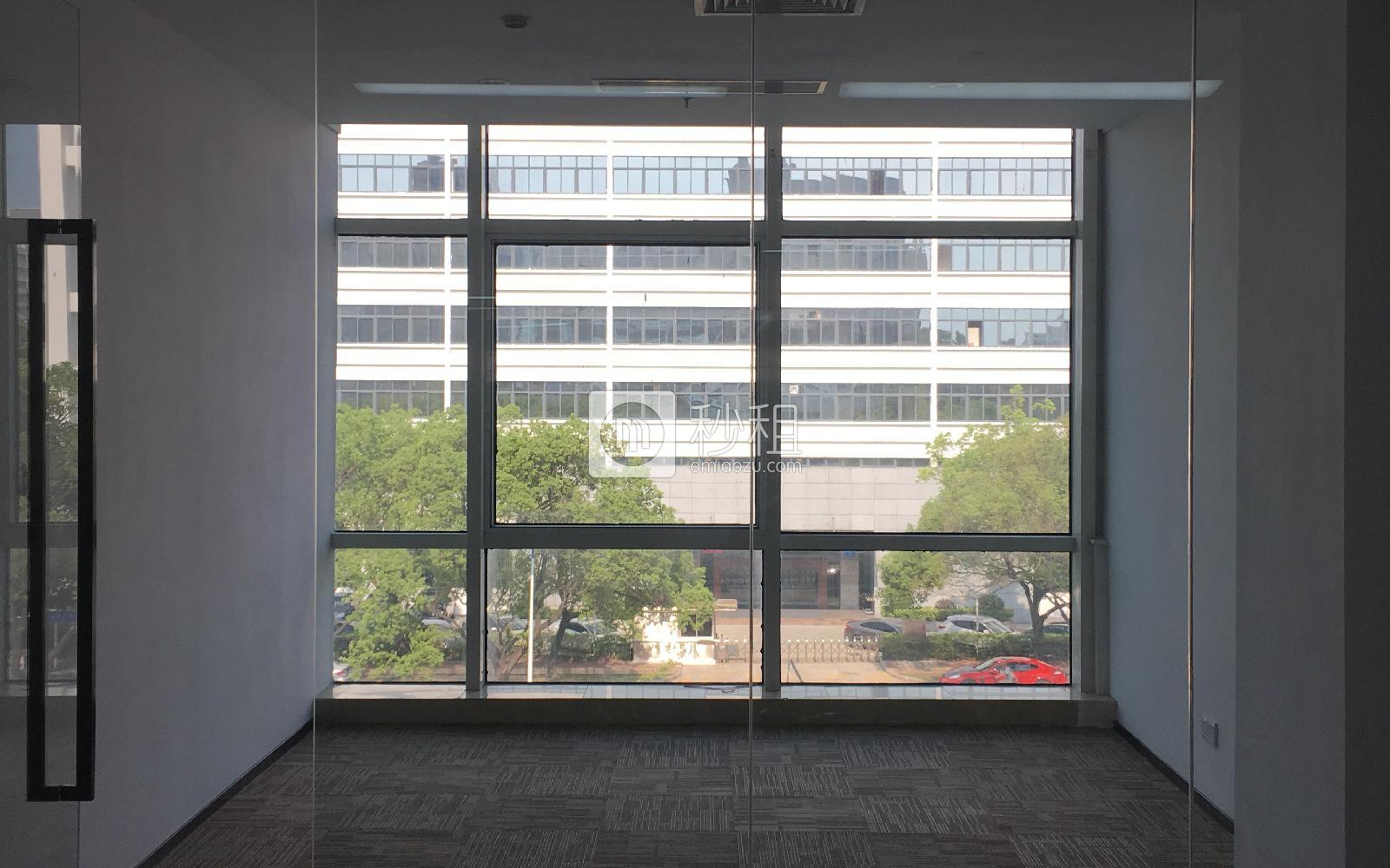 宏益嘉瑞大厦写字楼出租268平米精装办公室85元/m².月