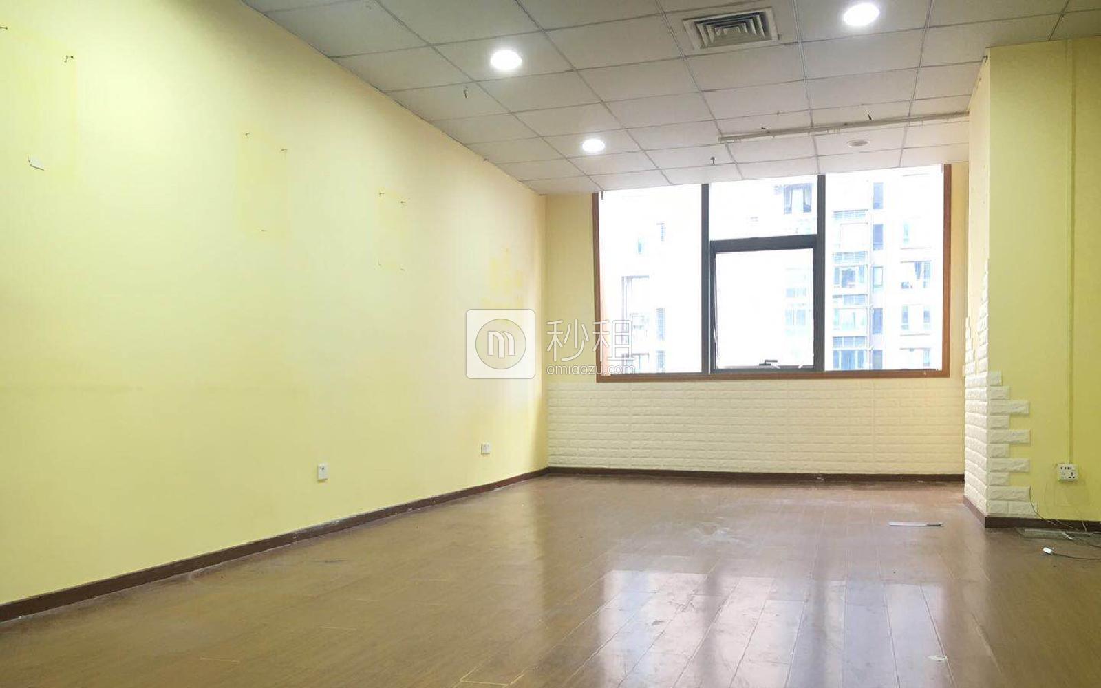光浩国际中心写字楼出租67平米简装办公室115元/m².月