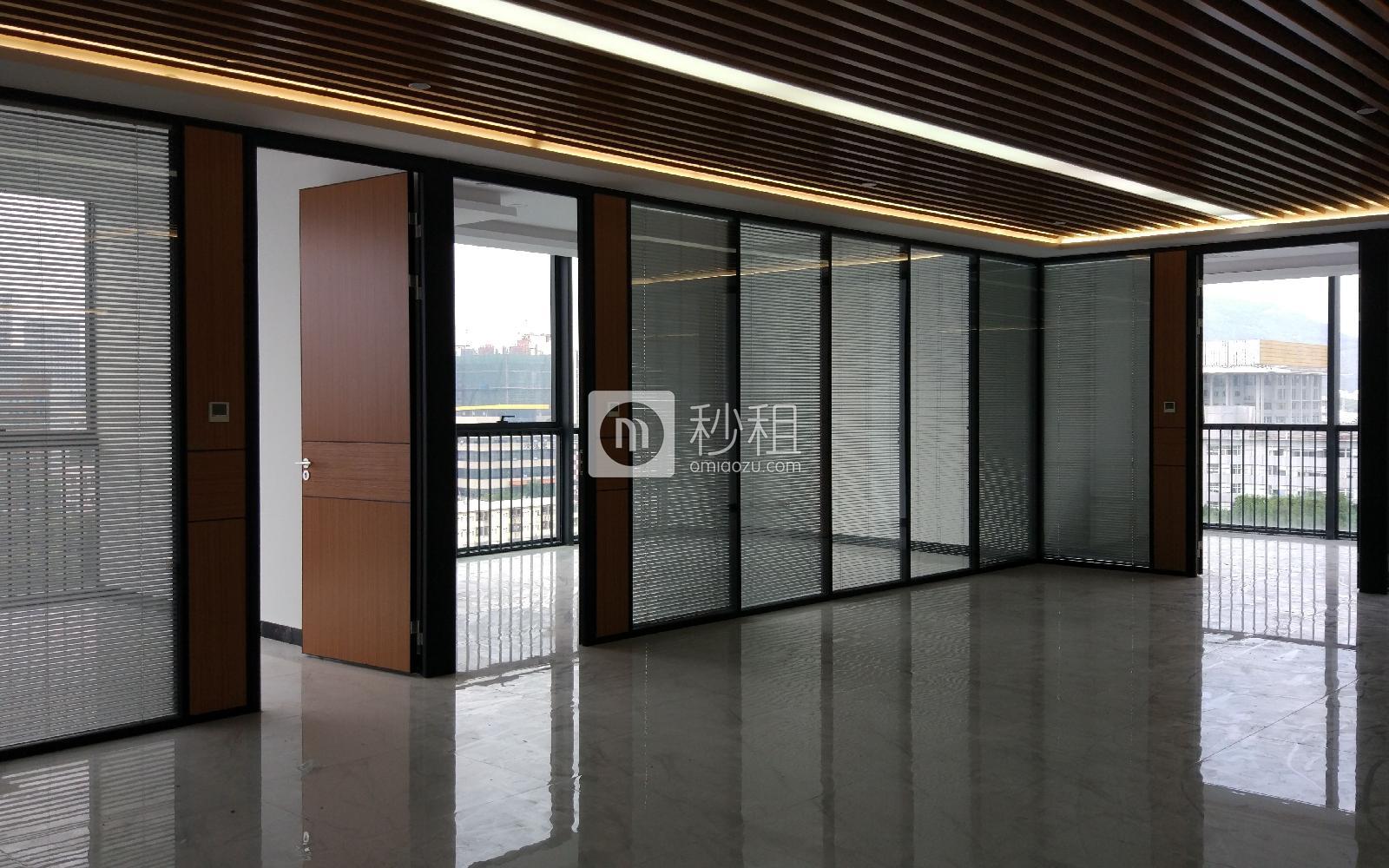 源政创业大厦写字楼出租581平米精装办公室110元/m².月