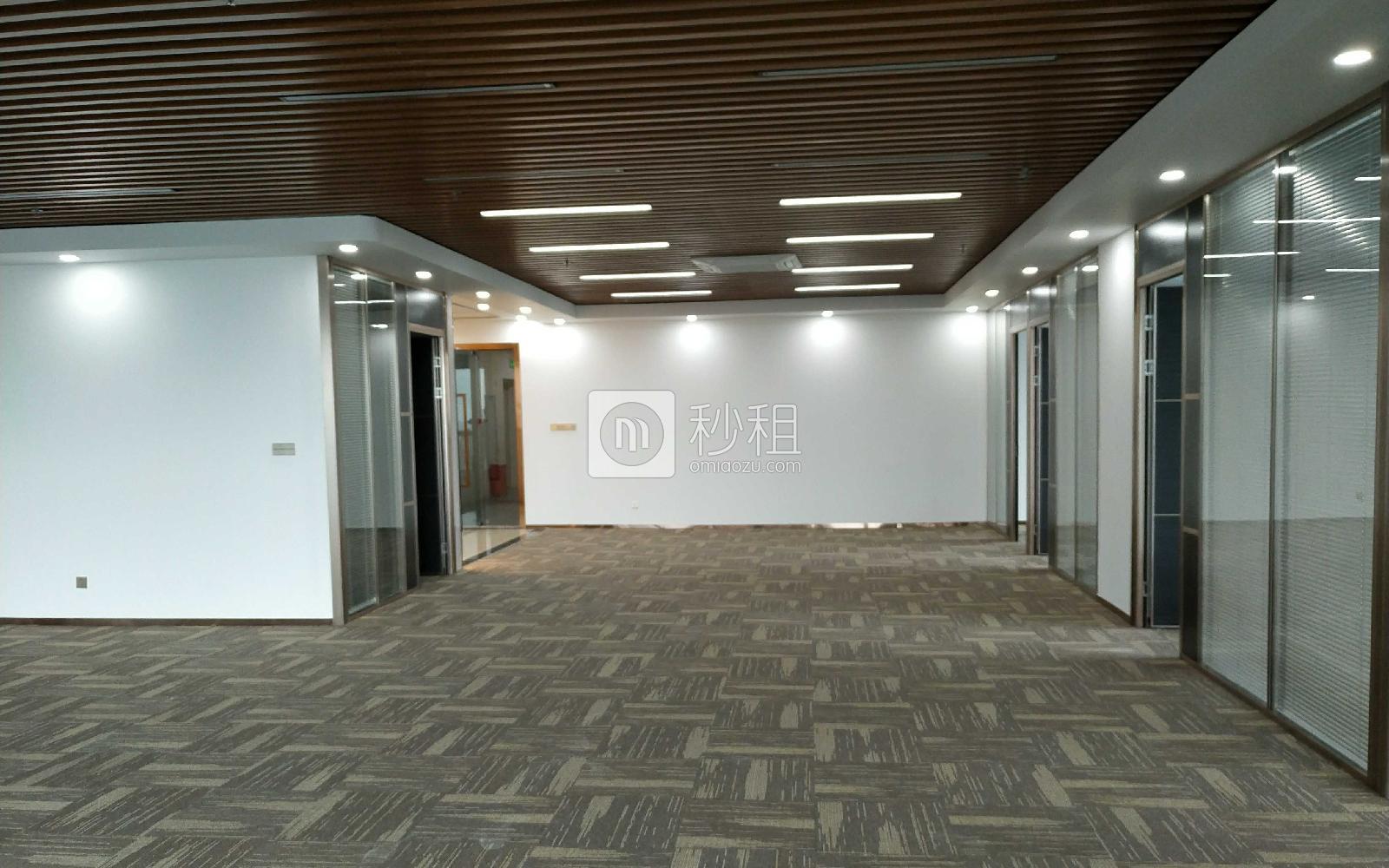 深业U中心写字楼出租570平米精装办公室70元/m².月