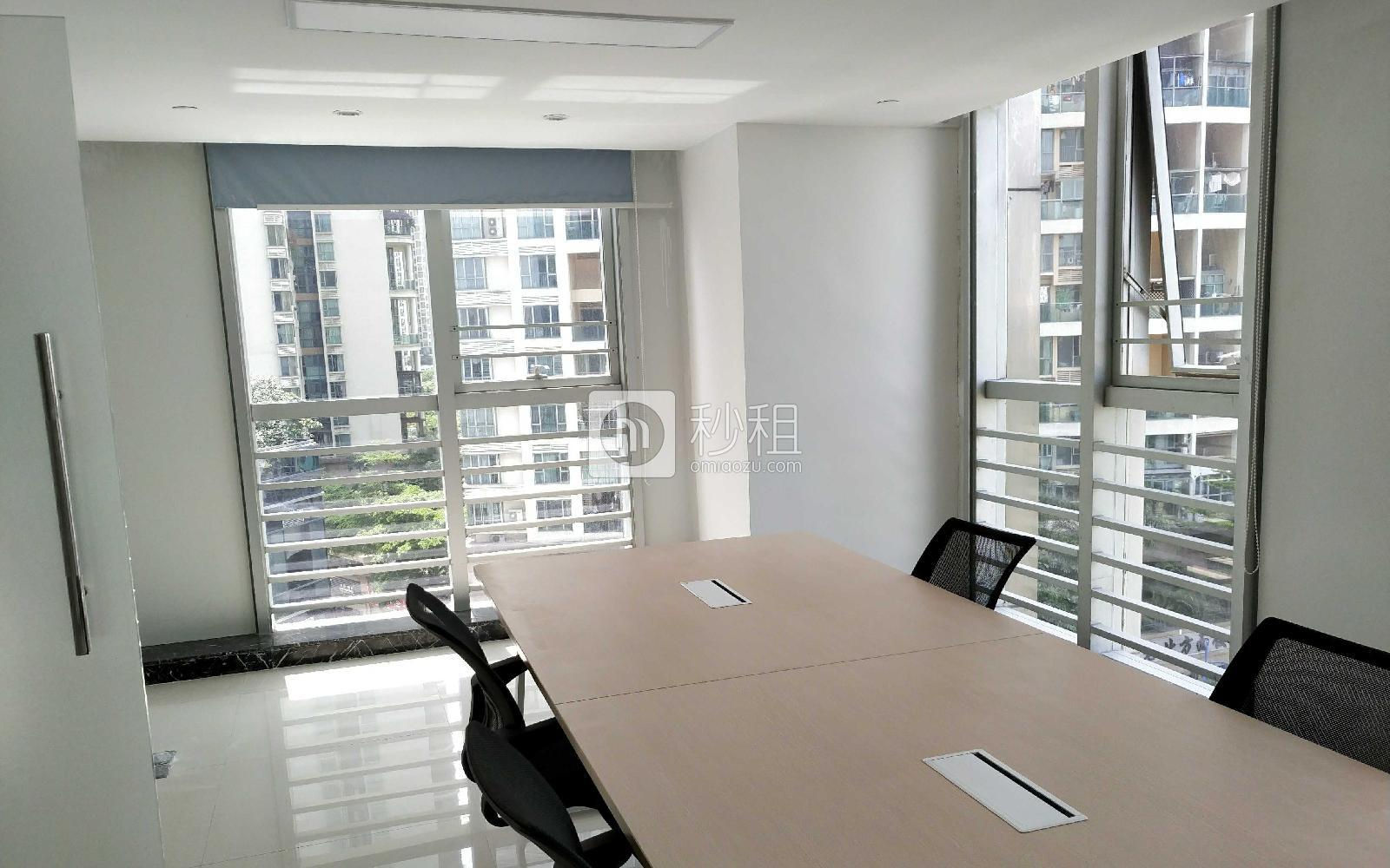 龙光世纪大厦写字楼出租368平米精装办公室99元/m².月