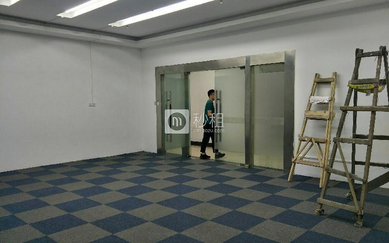 龙胜商业大厦写字楼出租103平米简装办公室65元/m².月