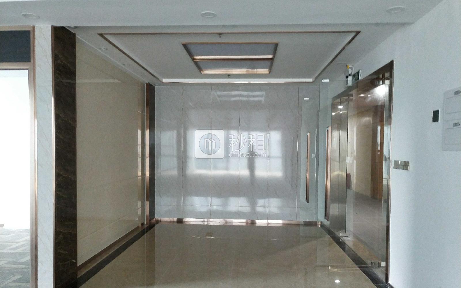 深业U中心写字楼出租413平米精装办公室70元/m².月