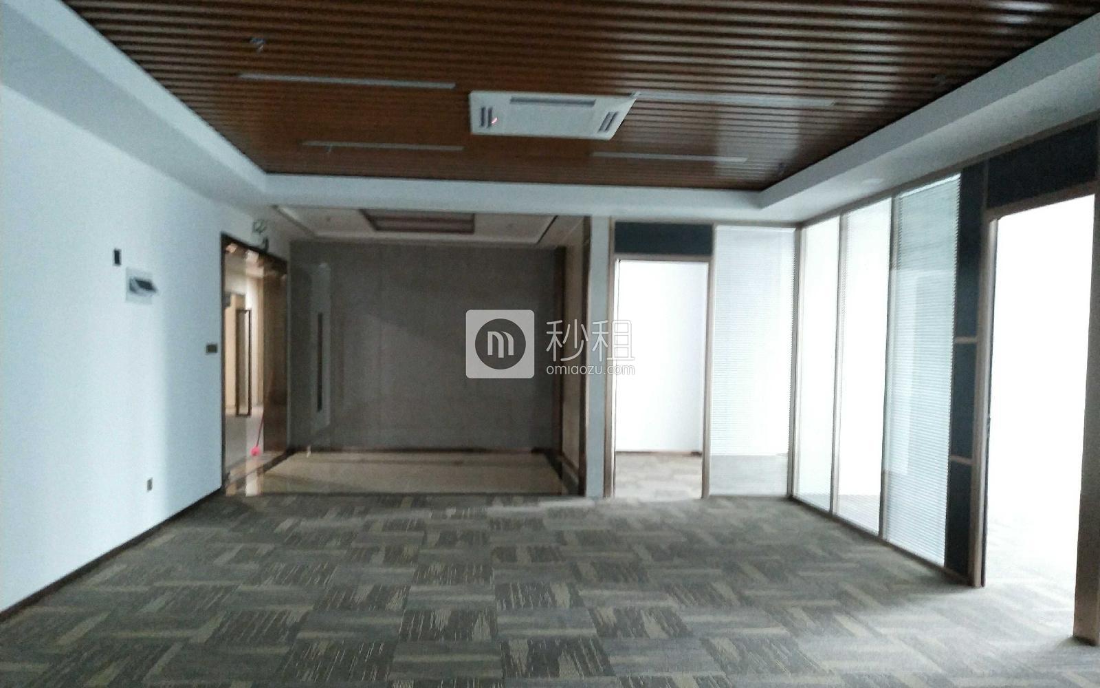 深业U中心写字楼出租266平米精装办公室70元/m².月