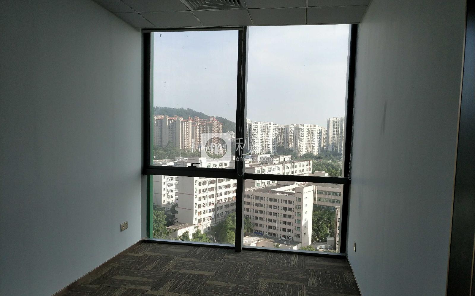 深业U中心写字楼出租470平米精装办公室70元/m².月