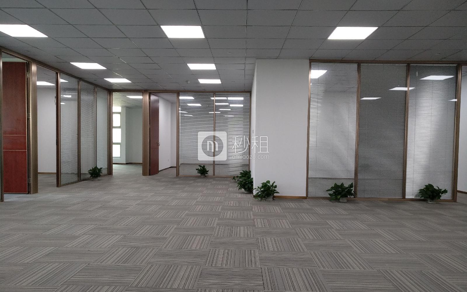 银东大厦写字楼出租558平米简装办公室80元/m².月