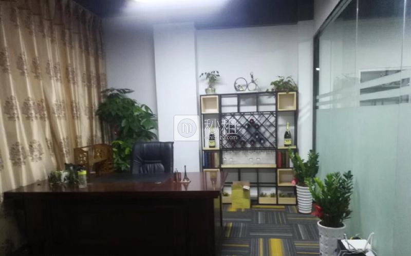 东吴创意园写字楼出租260平米豪装办公室58元/m².月