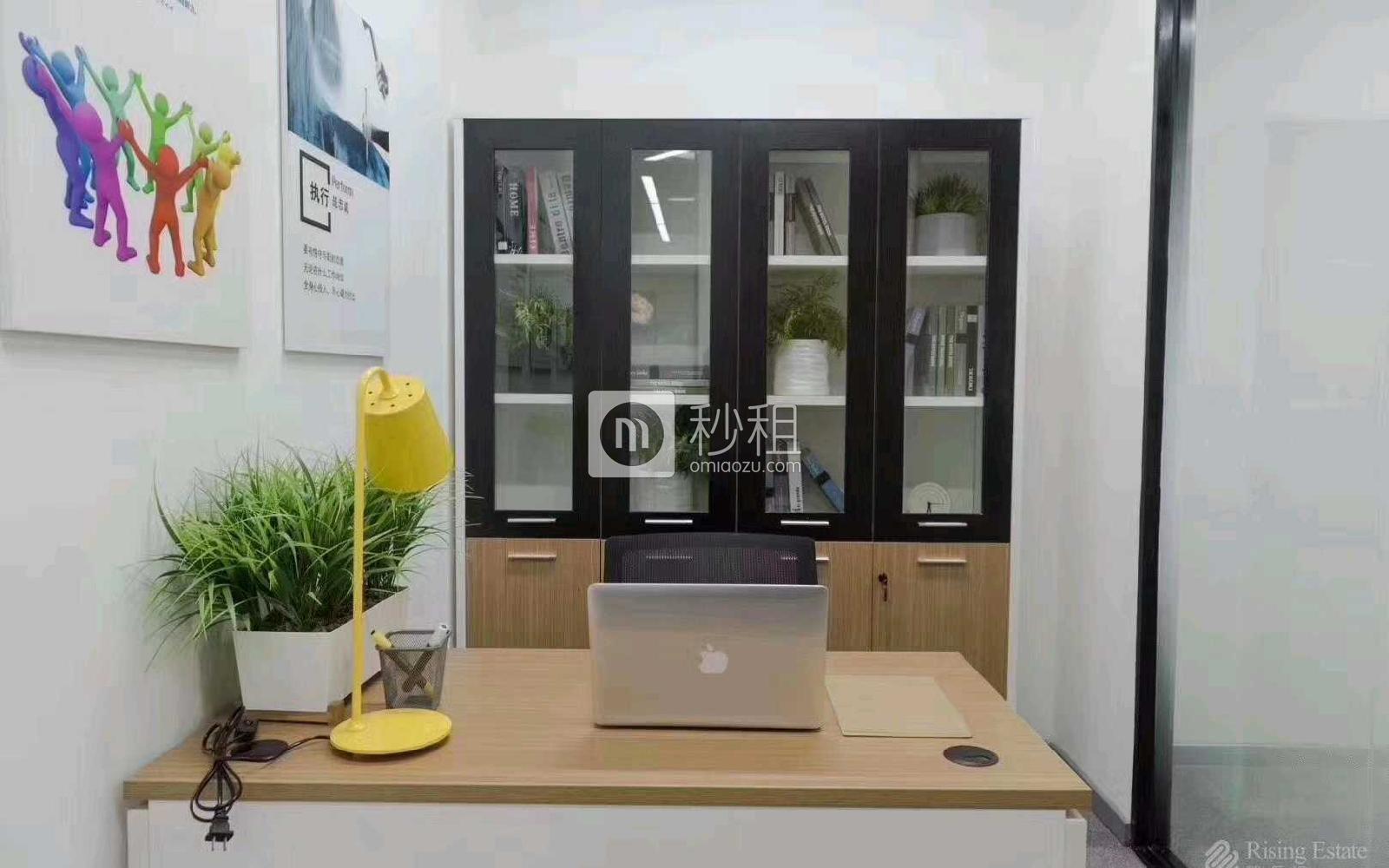 星港同创汇写字楼出租111平米豪装办公室70元/m².月