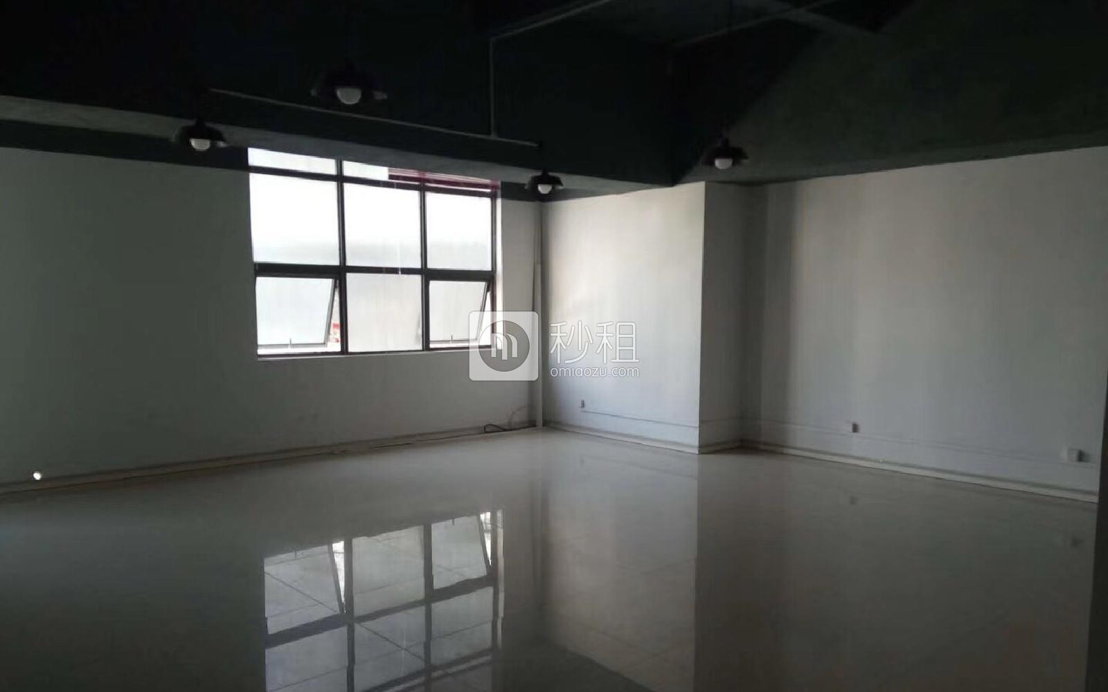 龙胜财富港中心		写字楼出租199平米简装办公室45元/m².月