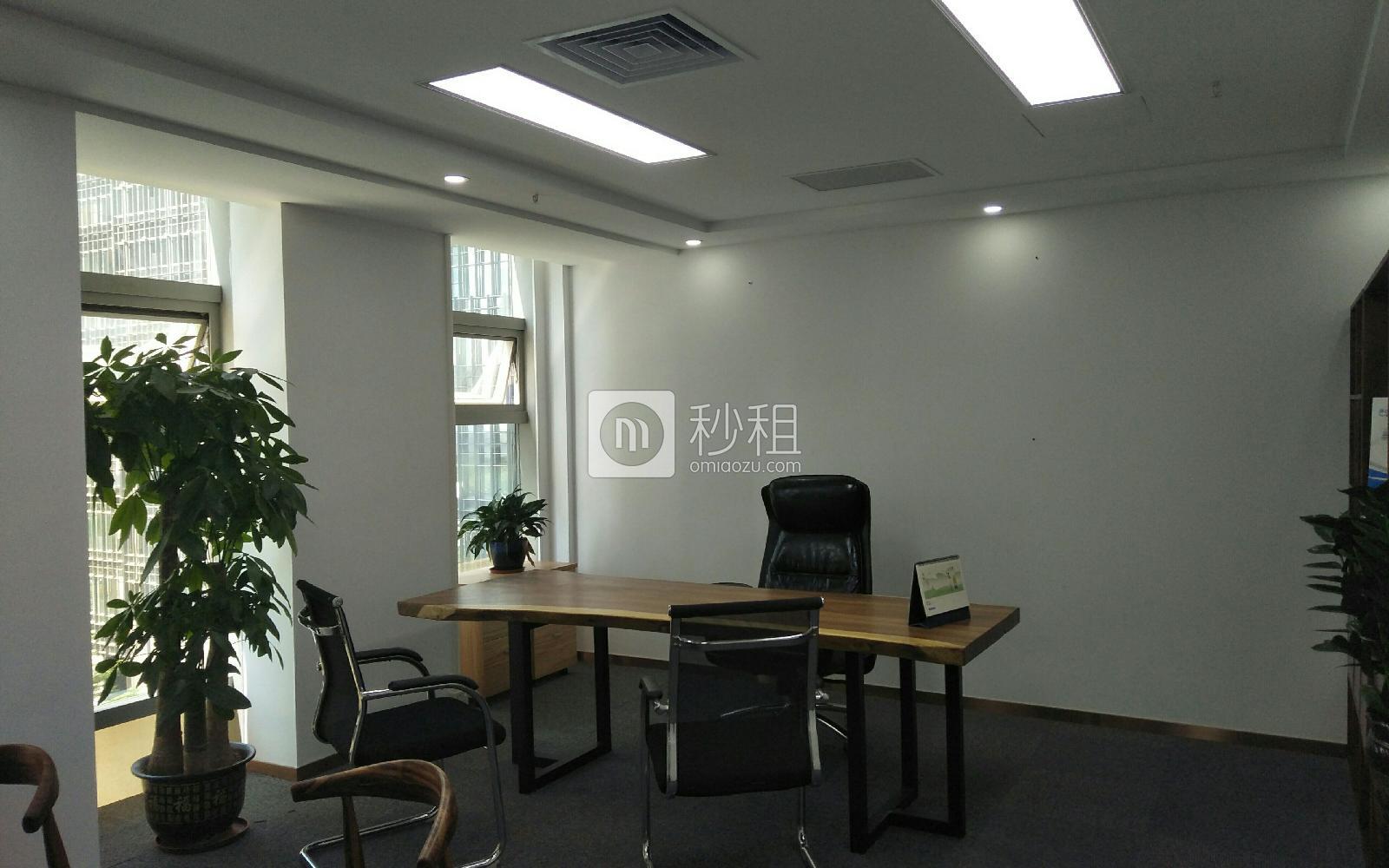 华融大厦写字楼出租310平米精装办公室148元/m².月