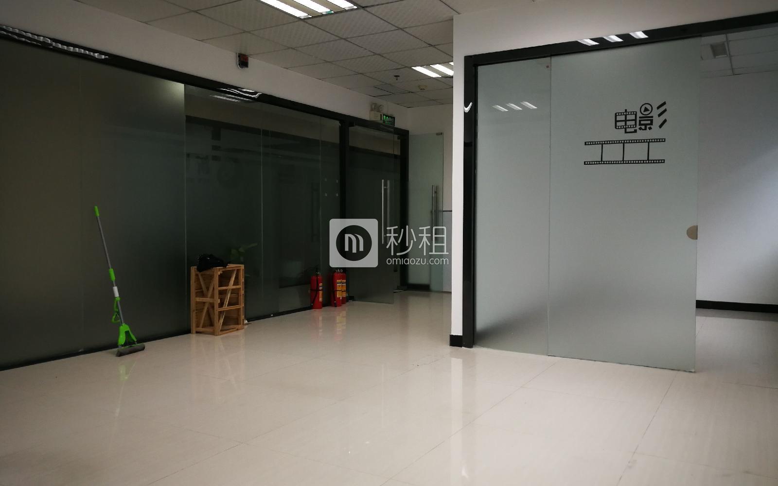 惠恒大厦写字楼出租129平米精装办公室125元/m².月