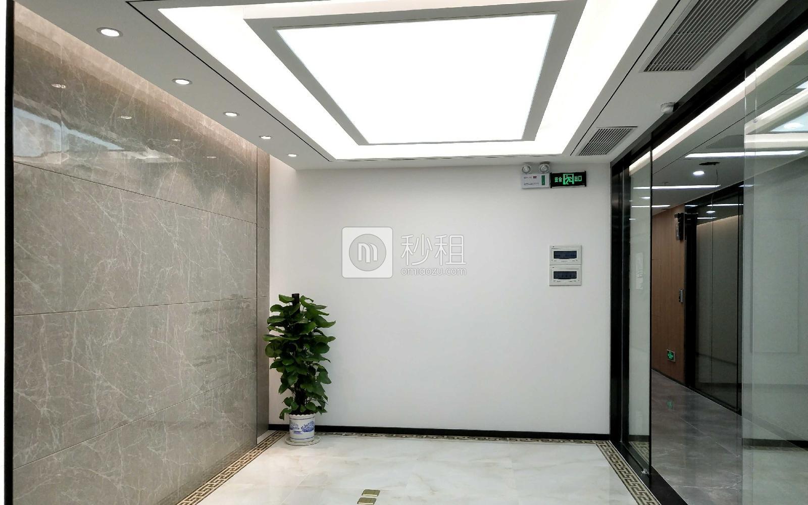 联合广场写字楼出租378平米豪装办公室85元/m².月