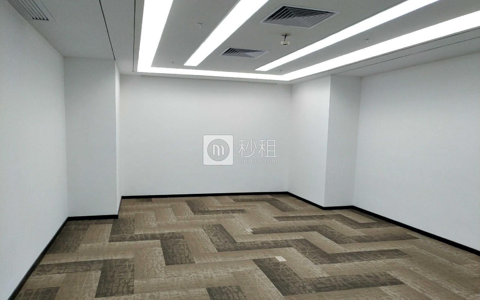 联合广场写字楼出租888平米豪装办公室90元/m².月