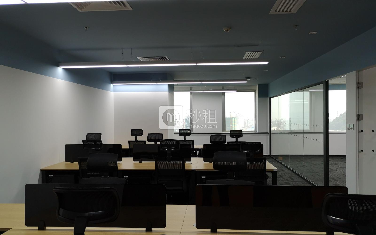 新时代广场写字楼出租200平米精装办公室135元/m².月