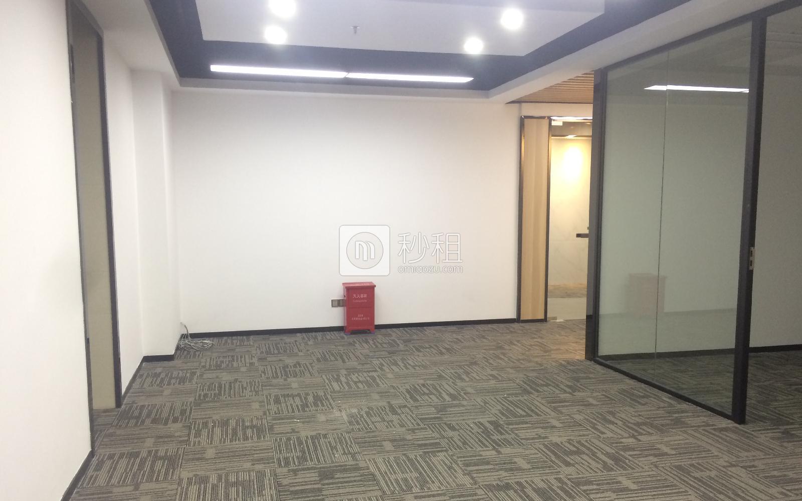众鑫科技大厦写字楼出租150平米精装办公室135元/m².月