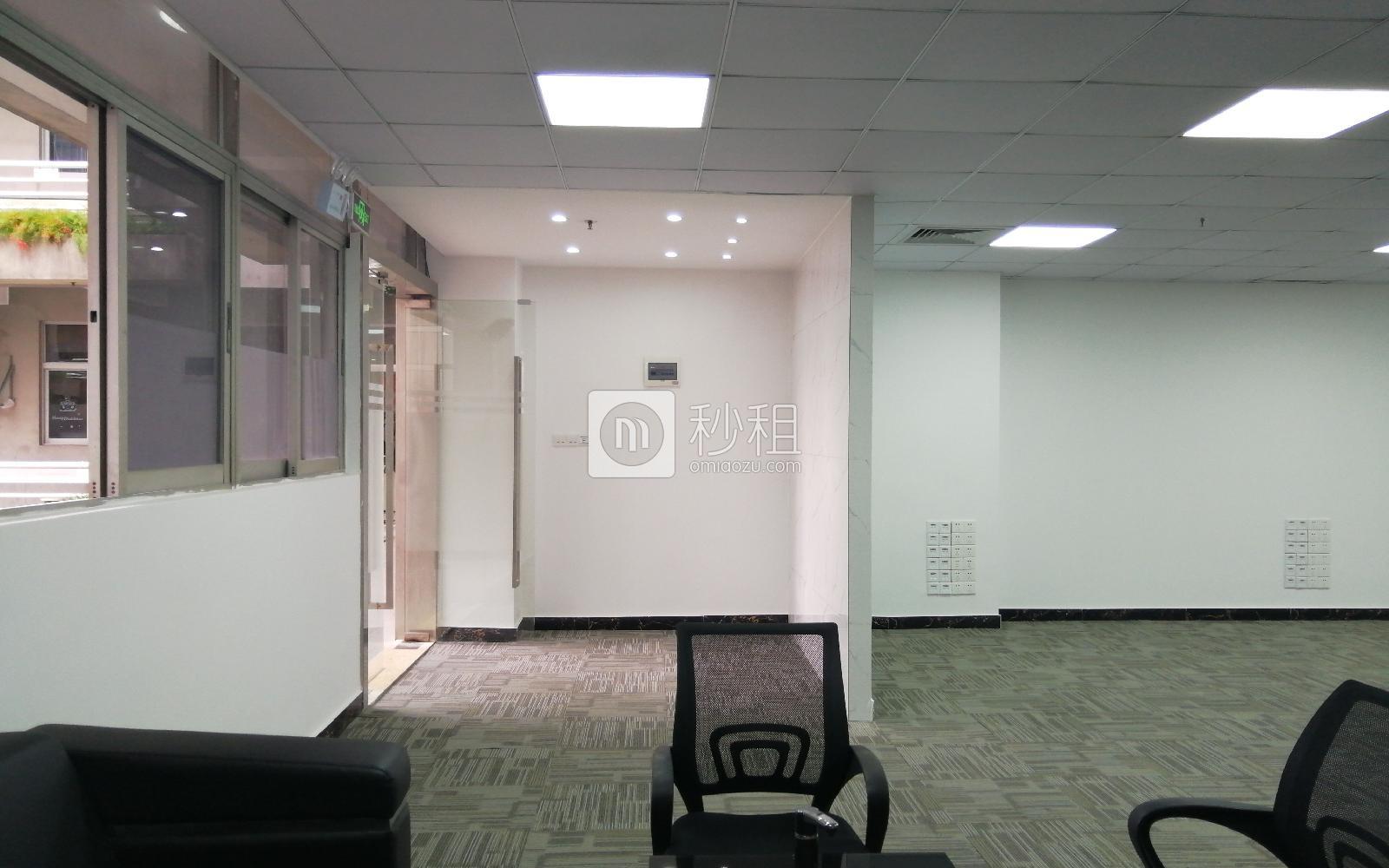 南山软件园写字楼出租290平米精装办公室110元/m².月