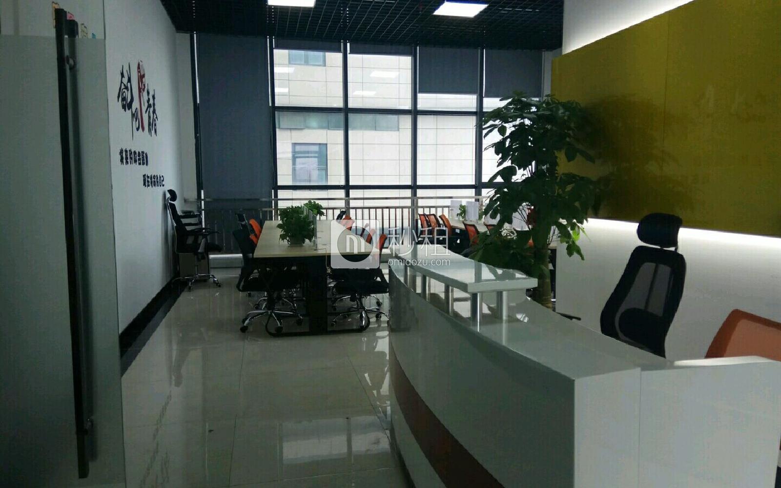 金马商业中心写字楼出租210平米精装办公室70元/m².月