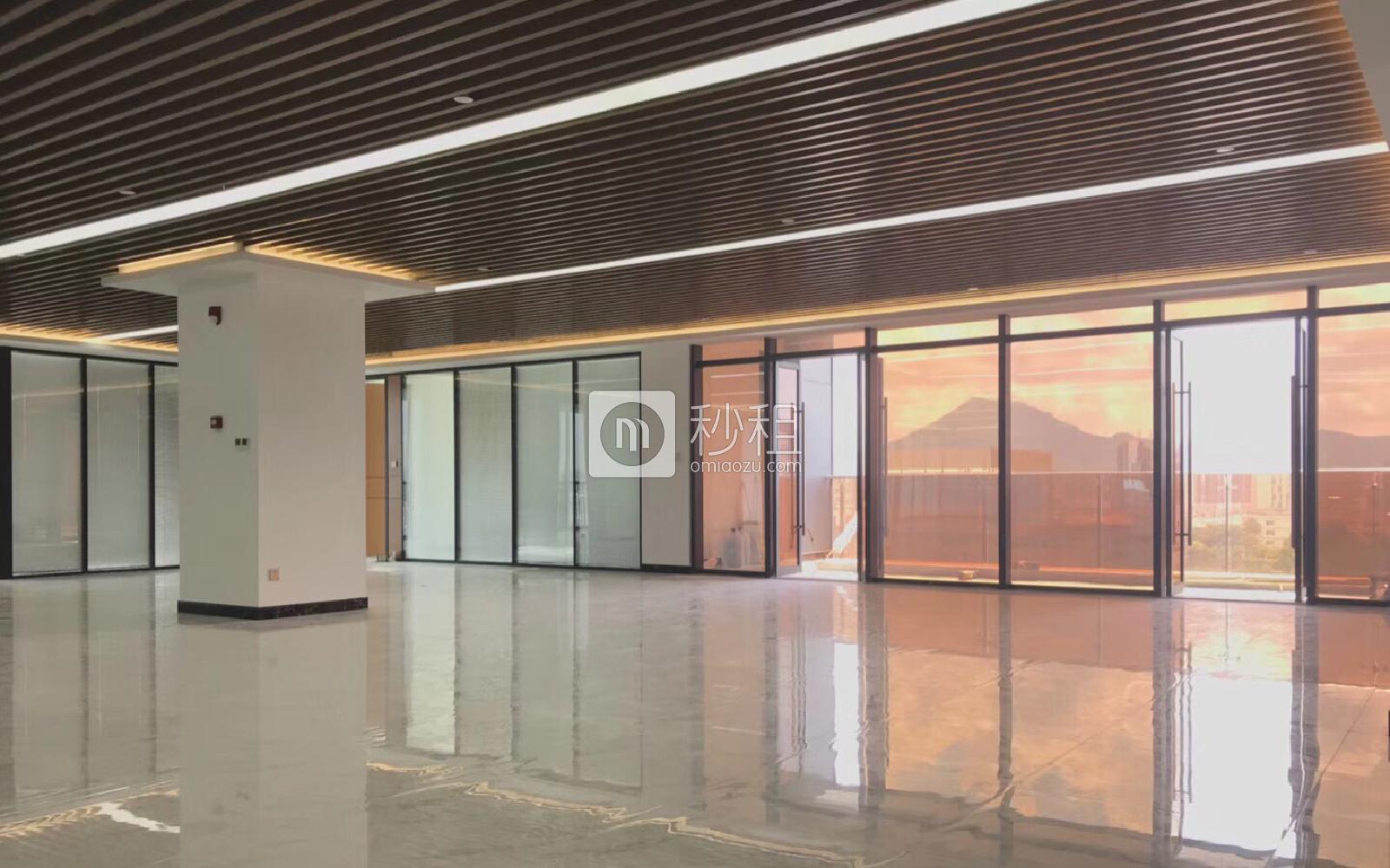 源政创业大厦写字楼出租678平米精装办公室115元/m².月
