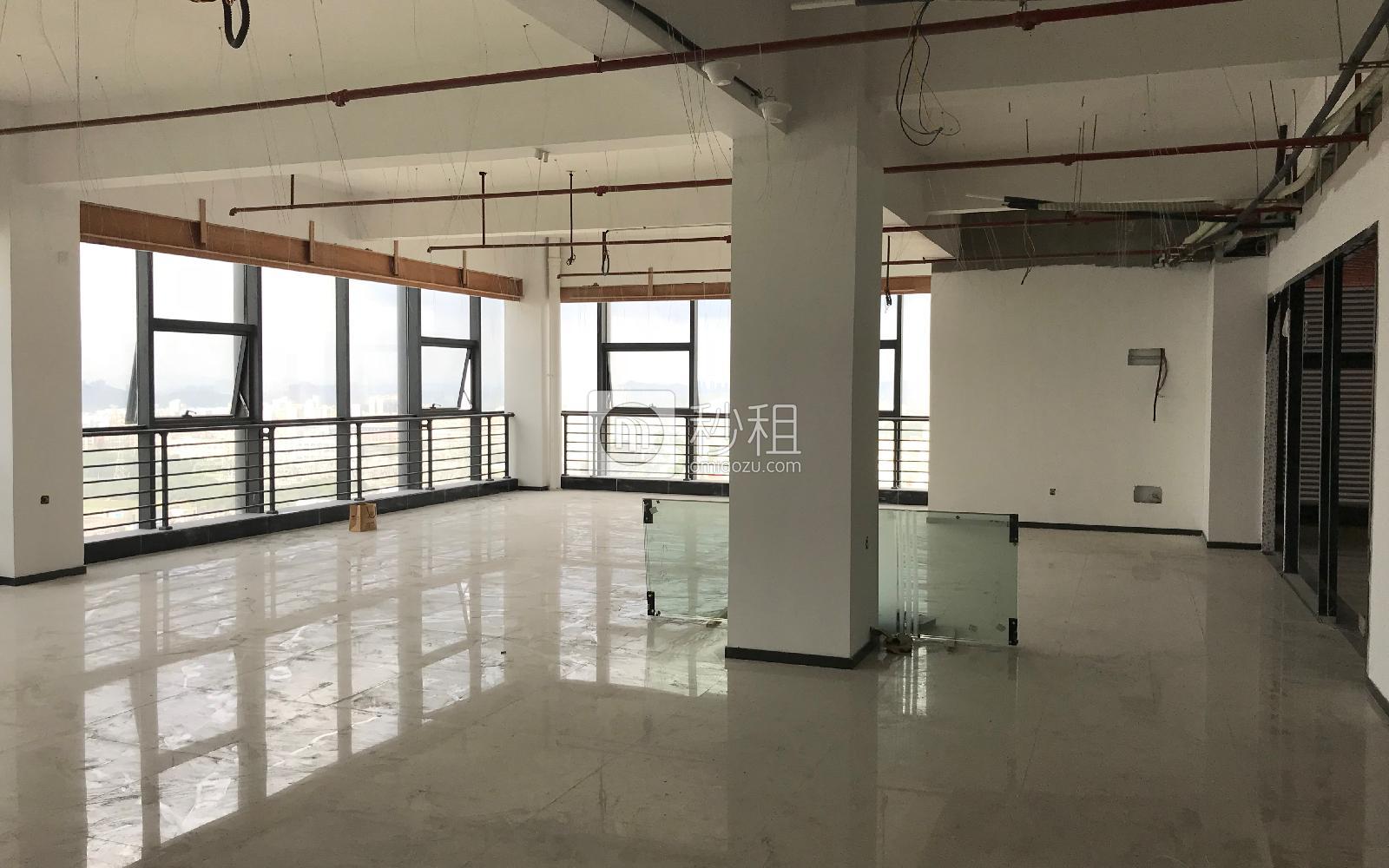 中安科技中心写字楼出租192平米精装办公室65元/m².月