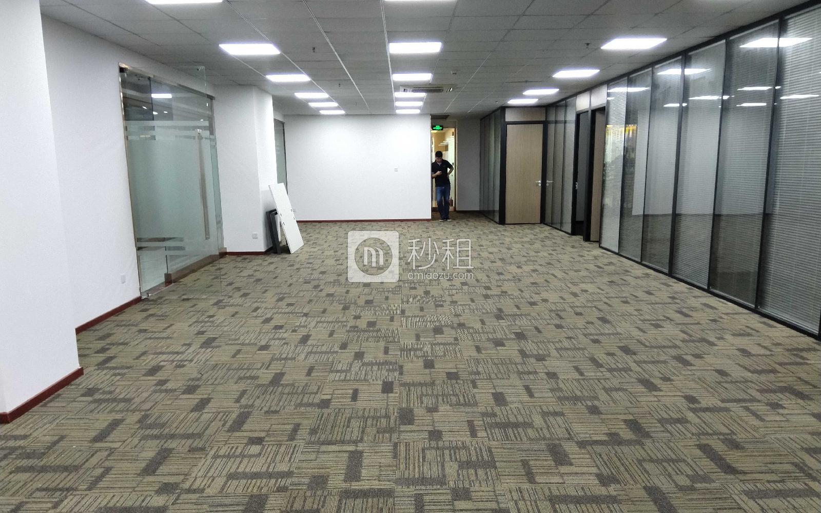 万利工业大厦写字楼出租478平米精装办公室58元/m².月