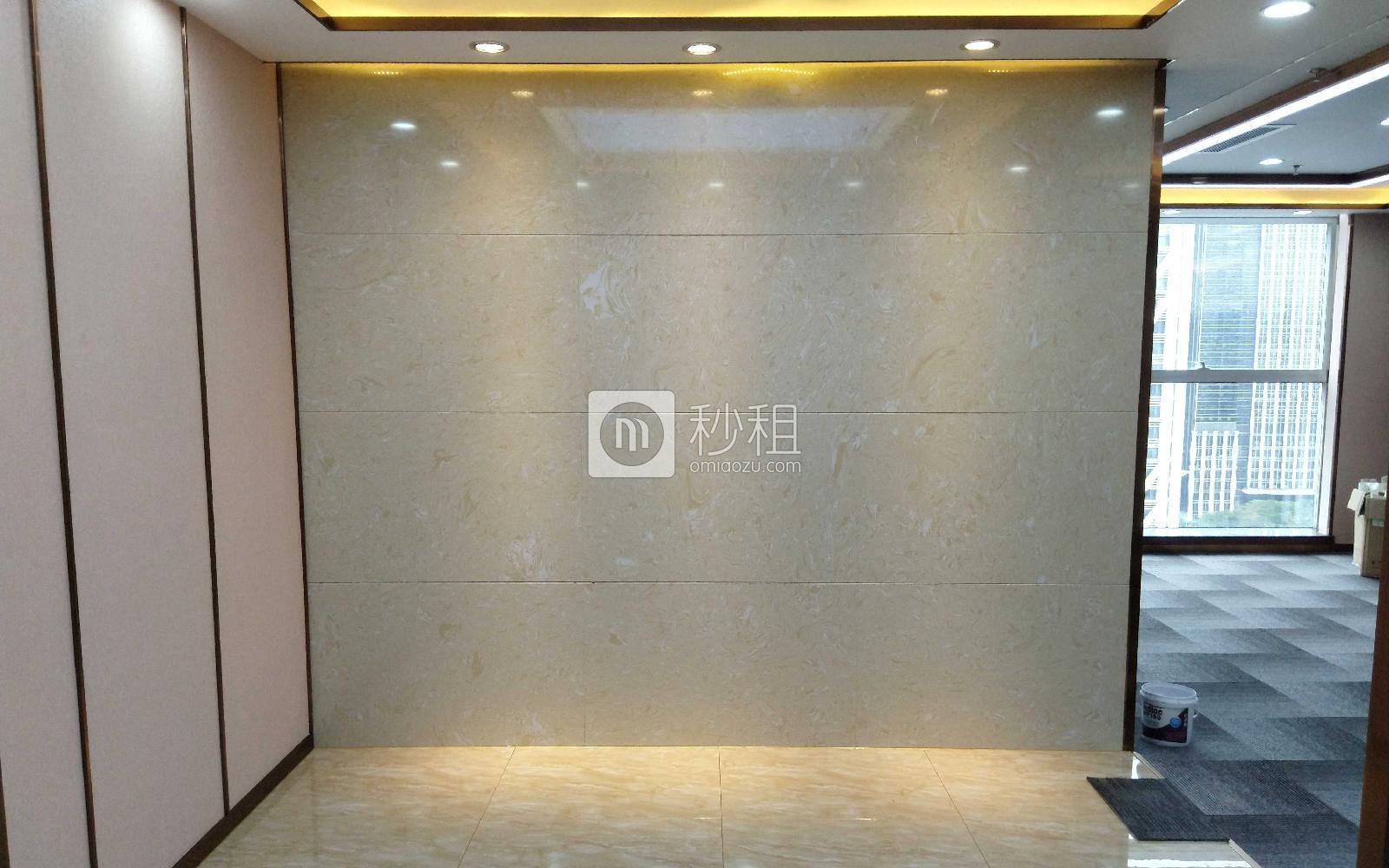 中国凤凰大厦写字楼出租208平米精装办公室135元/m².月