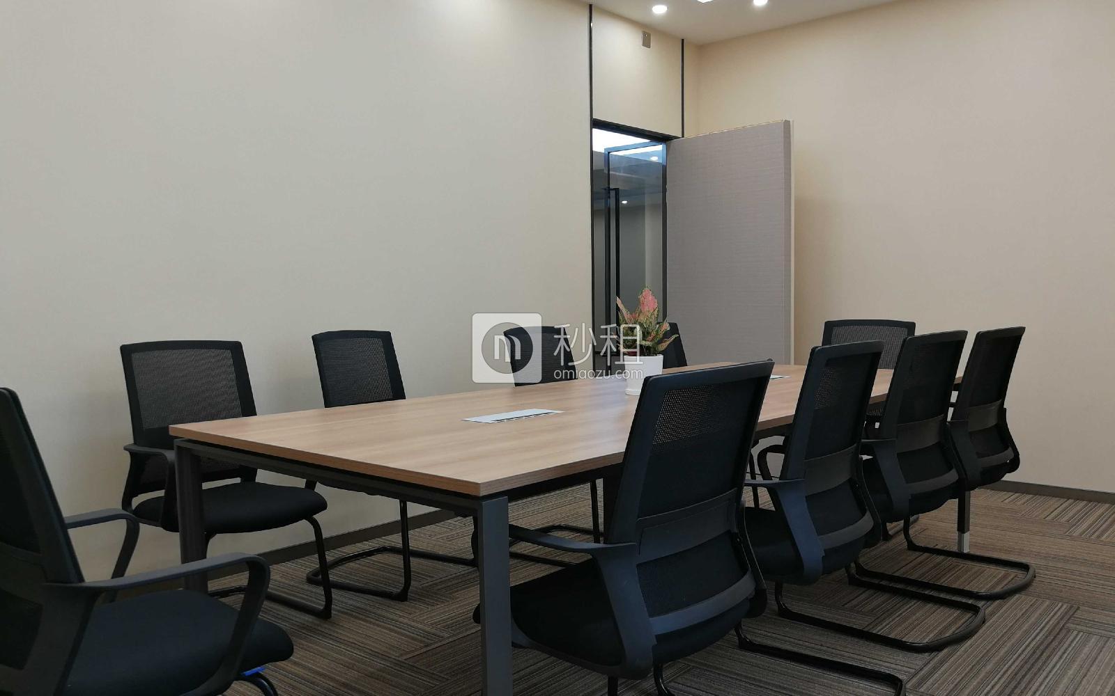天威信息大厦（有线信息传输大厦）写字楼出租250平米精装办公室200元/m².月