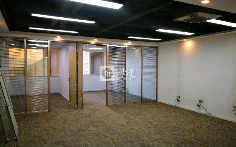 太平洋商貿大廈寫字樓出租120平米精裝辦公室130元/m2.月