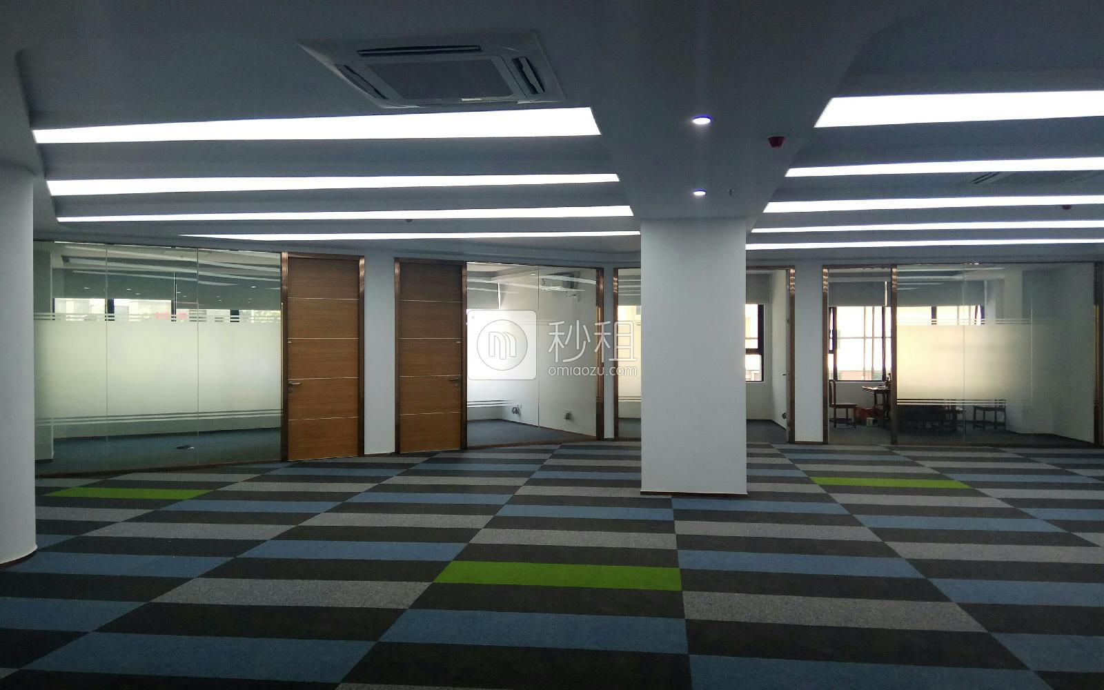 智慧谷创新广场写字楼出租336平米简装办公室65元/m².月
