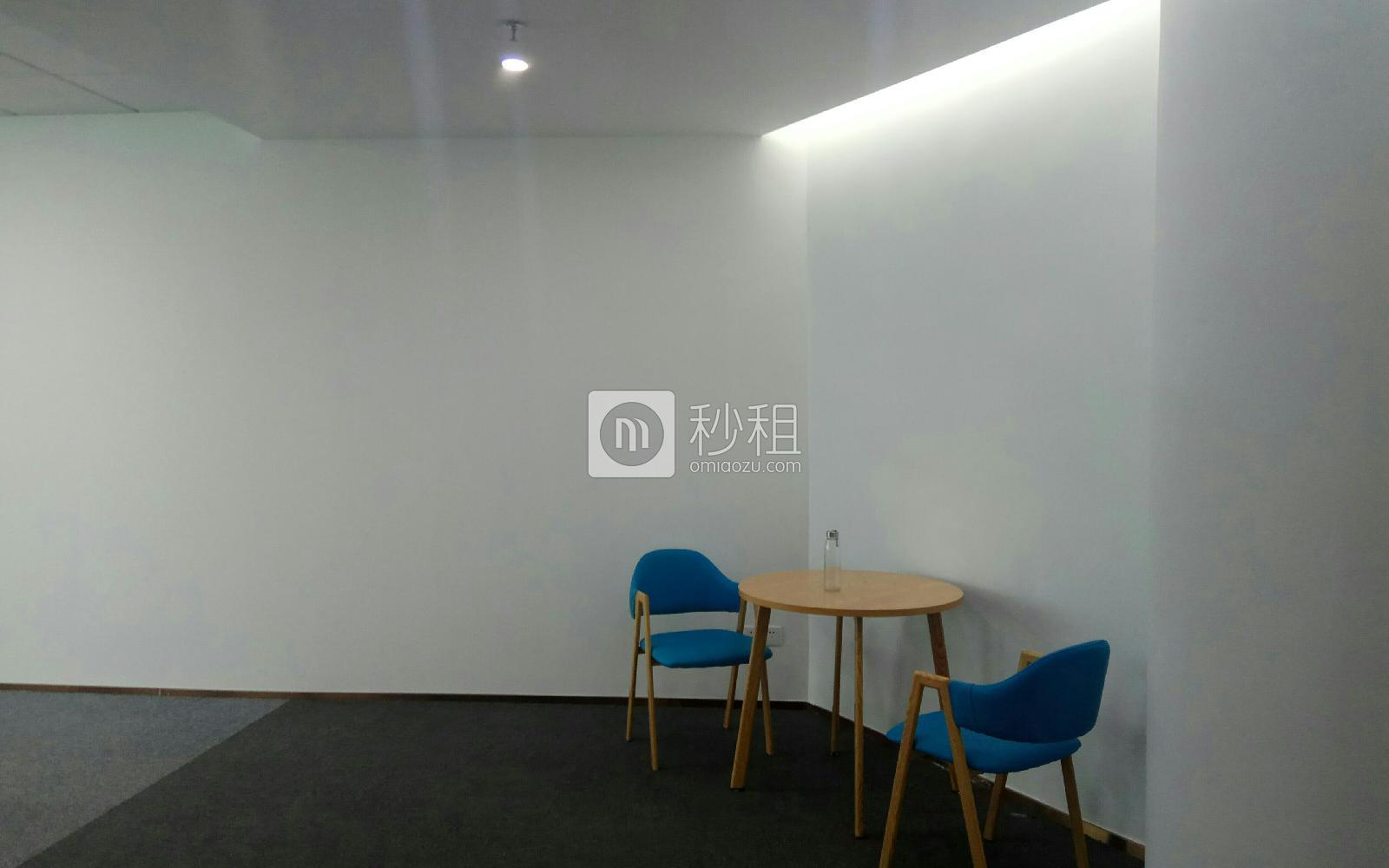 智慧谷创新广场写字楼出租150平米精装办公室65元/m².月