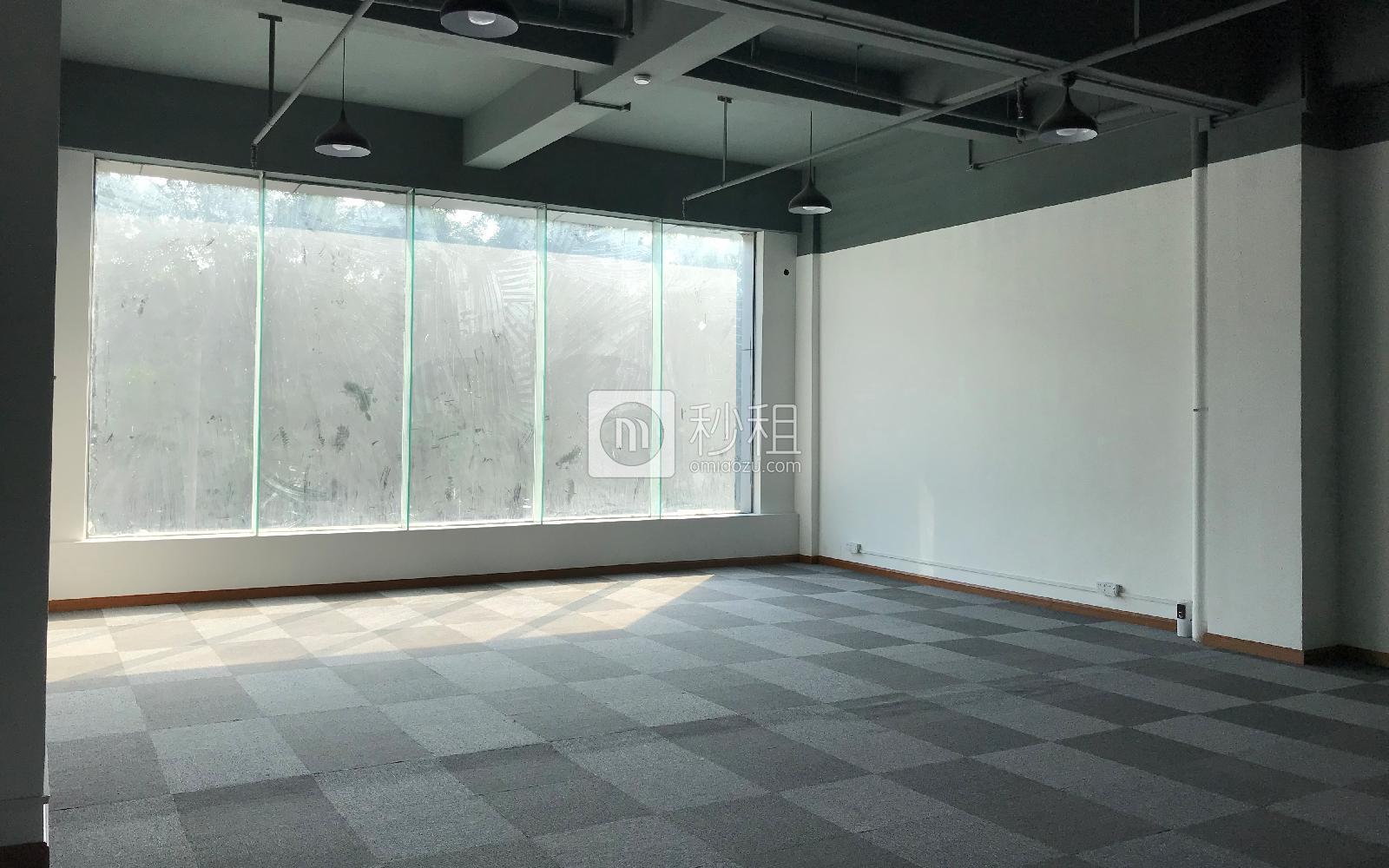 壹方社写字楼出租142平米简装办公室40元/m².月