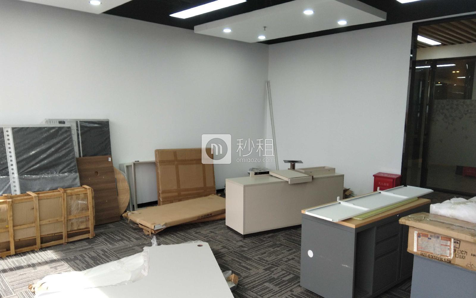 众鑫科技大厦写字楼出租110平米精装办公室115元/m².月
