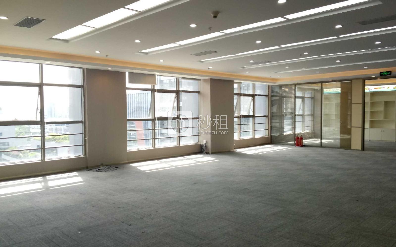 海松大厦写字楼出租468平米豪装办公室118元/m².月
