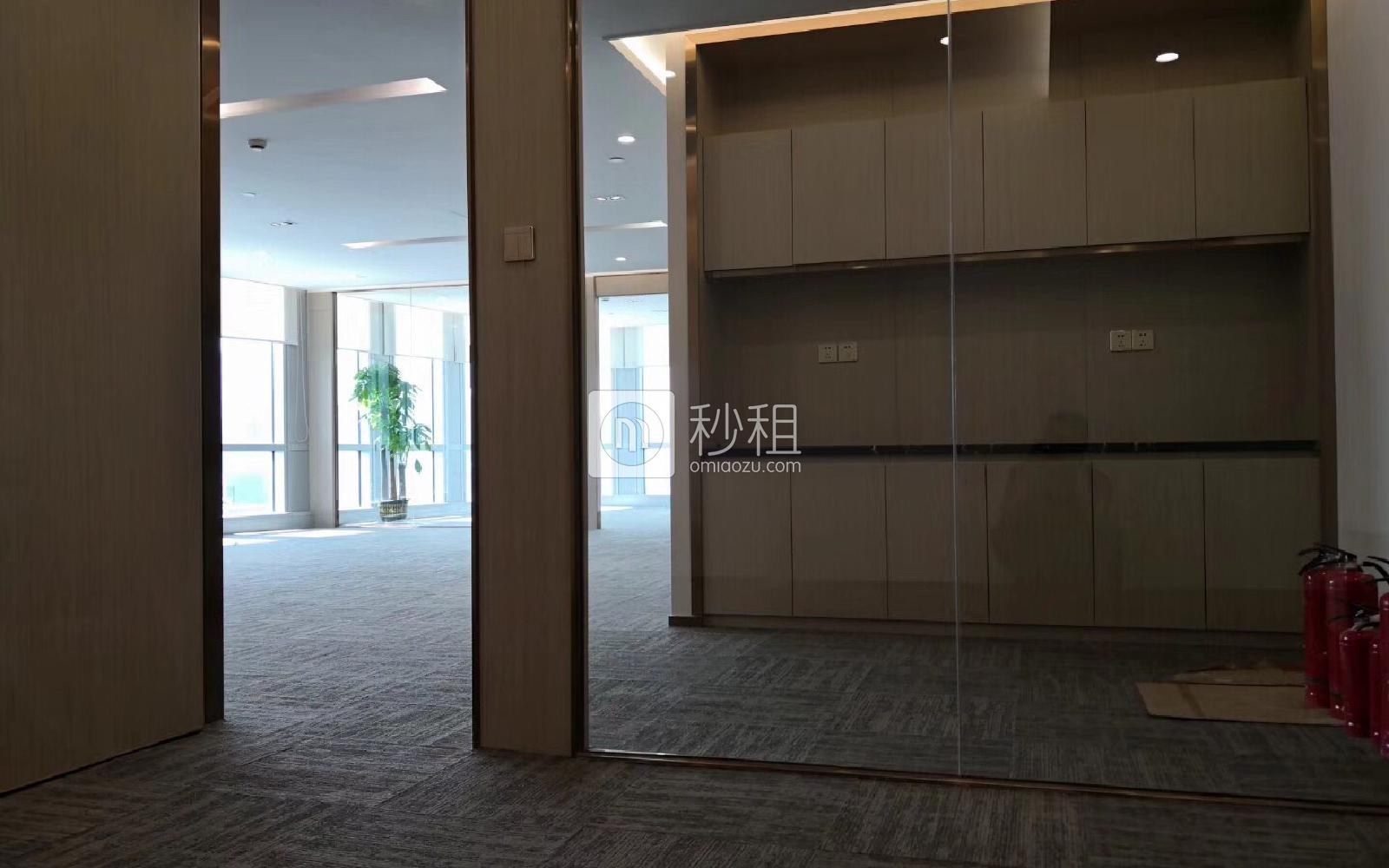 新天世纪商务中心写字楼出租328平米精装办公室158元/m².月