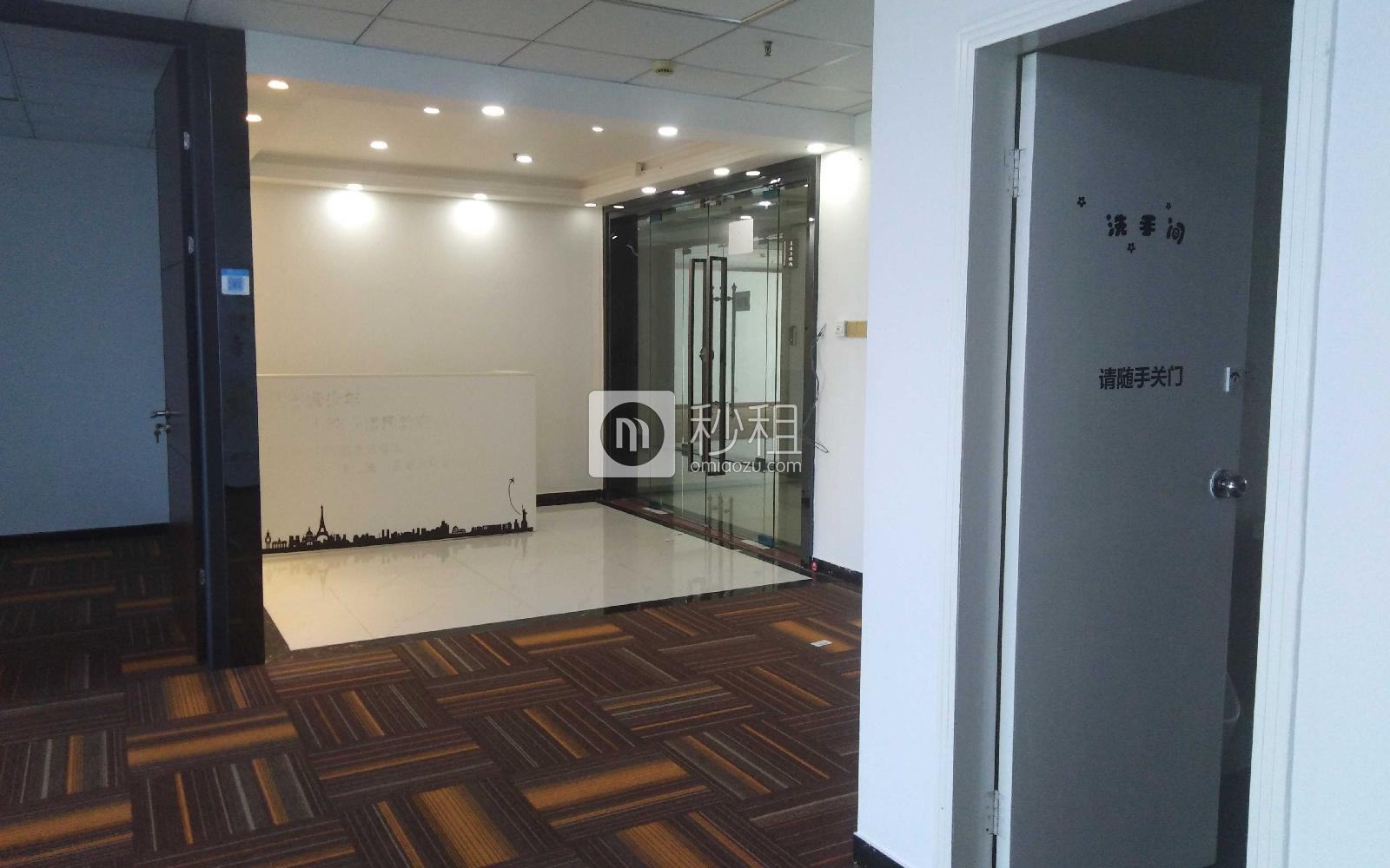 天安数码时代大厦写字楼出租218平米豪装办公室108元/m².月