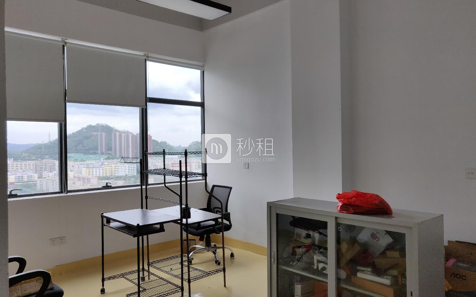 中粮商务公园写字楼出租218平米精装办公室90元/m².月
