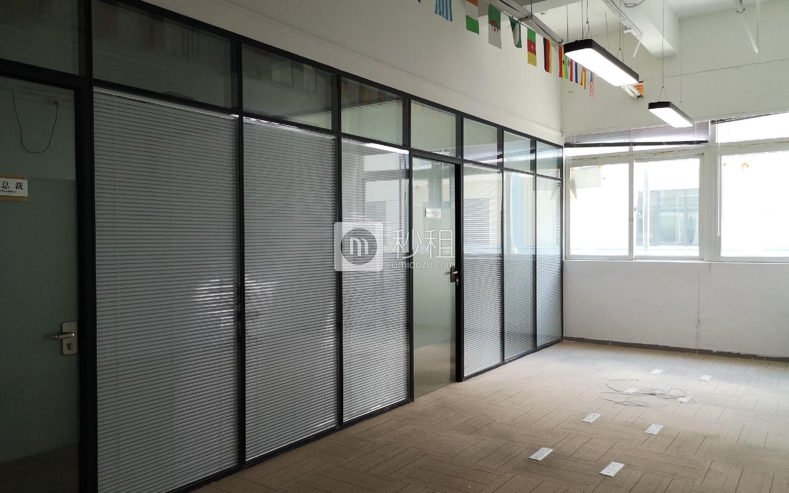 一本电子商务产业园写字楼出租335平米精装办公室65元/m².月